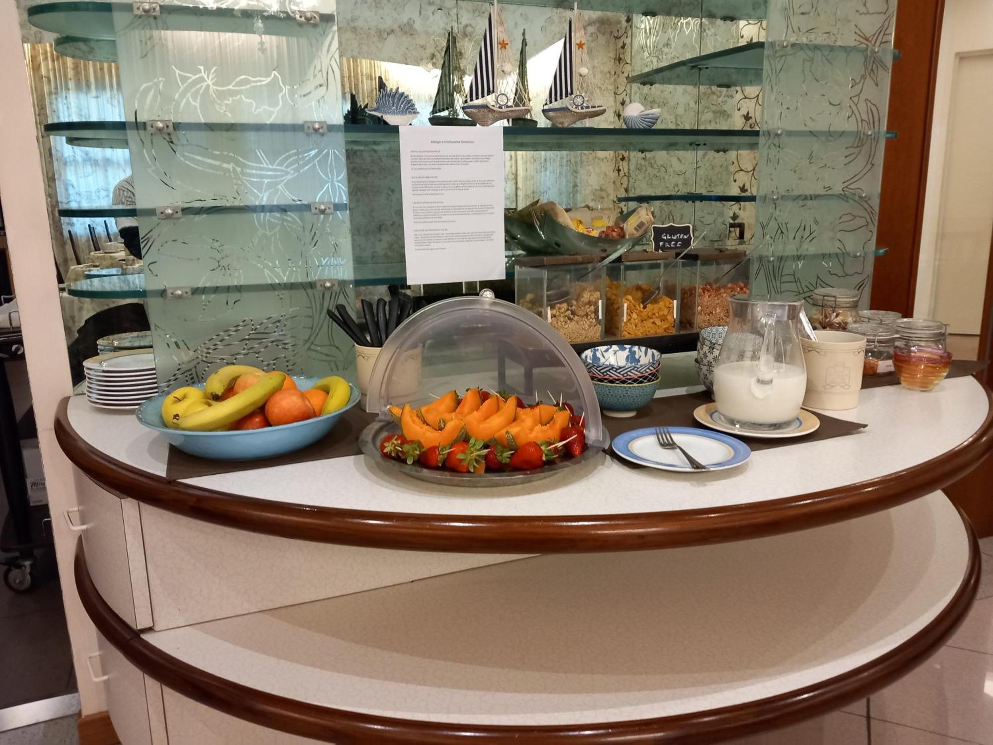 Acasamia Welchome Hotel Rimini Bagian luar foto
